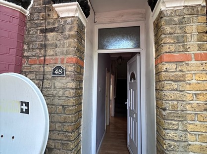 4 Bed Semi-Detached House, Mortimer Road, E6