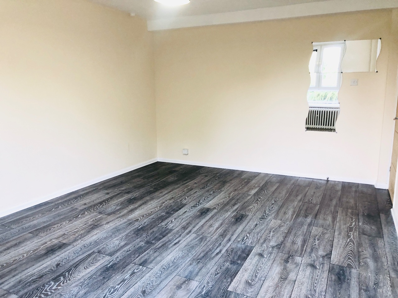2 Bed Flat, Emburn House, LE3 photo 2