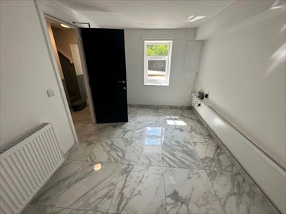 Studio Flat, Castleton, OL11
