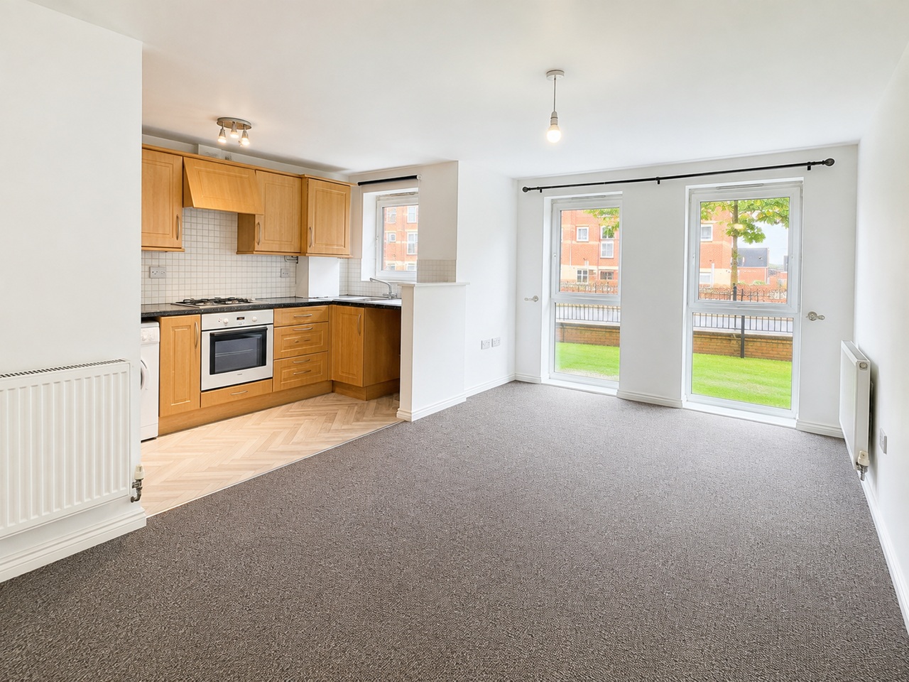 1 Bed Flat, Thackhall Street, CV2 photo 2