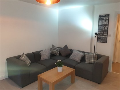 2 Bed Flat, Union Glen, AB11