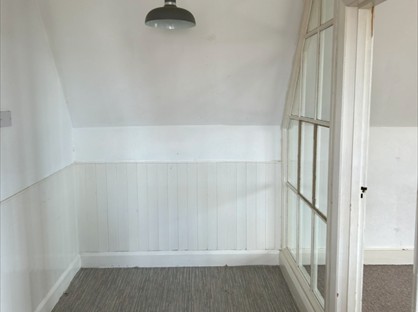2 Bed Flat, Victoria Drive, PO21