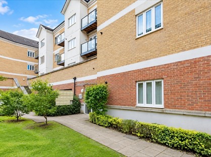 1 Bed Flat, Ley Farm Close, WD25
