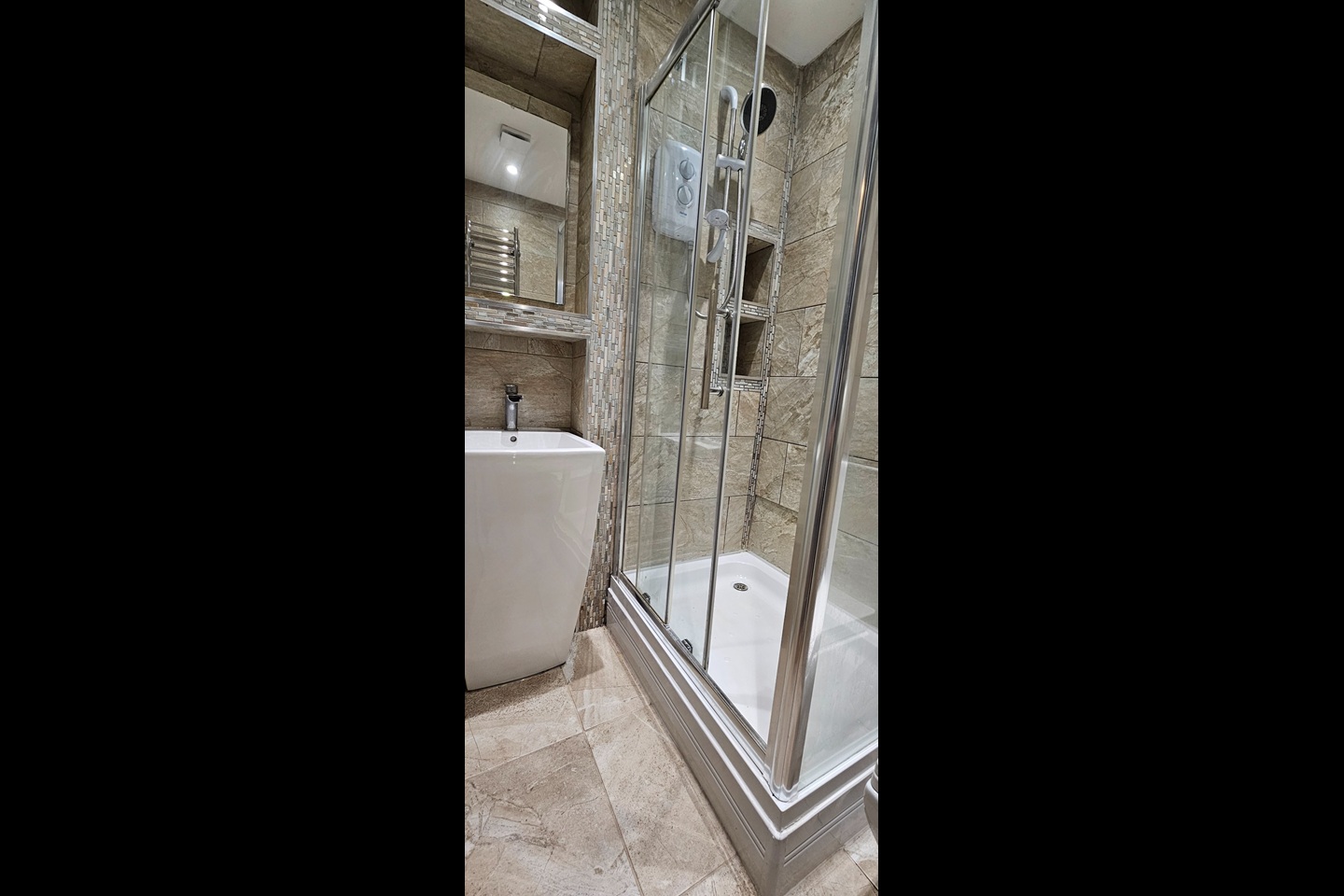 2 Bed Flat, Infirmary Road, S6 photo 4