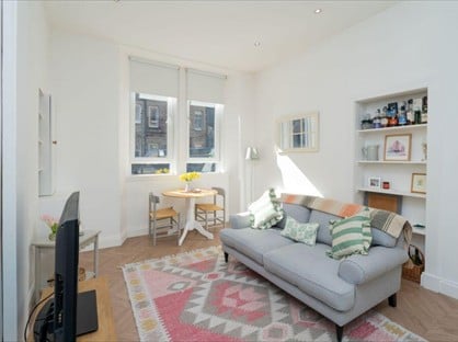 2 Bed Flat, Lochrin Terrace, EH3