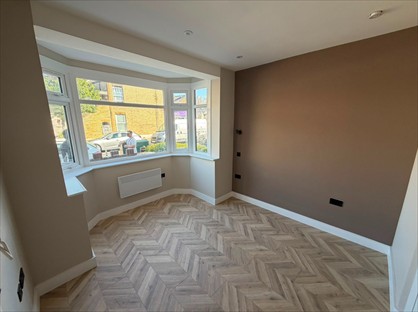 Studio Flat, Birkbeck Road, EN2