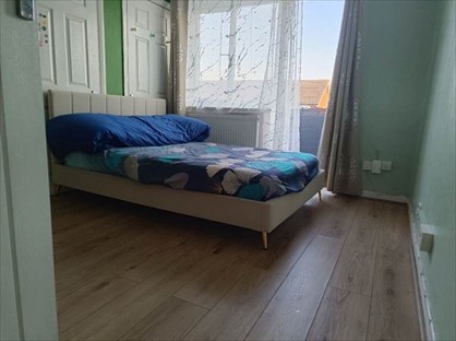 Room in a Shared House, Ashdown Walk, RM7
