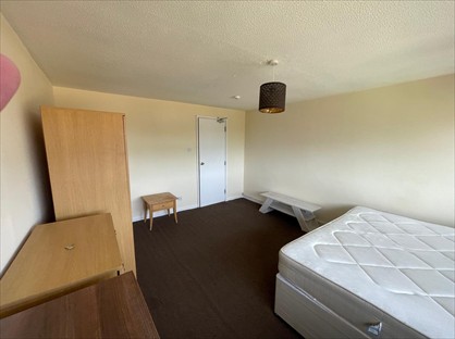 Room in a Shared House, Ramsons Avenue, MK14