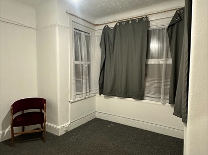 2 Bed Flat, Endsleigh Gardens, IG1