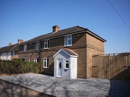 3 Bed Semi-Detached House, West Avenue, UB3