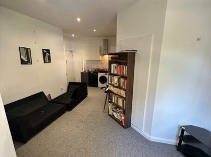 1 Bed Flat, Manchester Road, E14