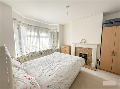 4 bed room for rent in Room in a Shared House, Willoughby Place, CV22