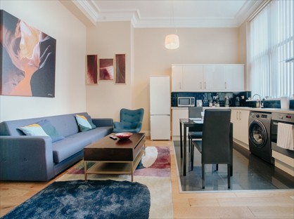 1 Bed Flat, Carlisle St East, S4