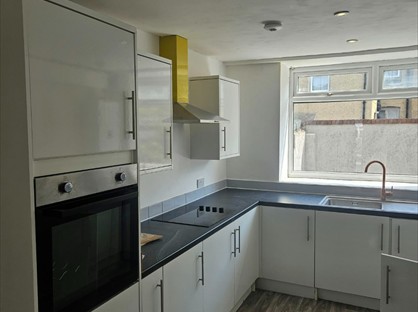 5 Bed Terraced House, Norton St, L20