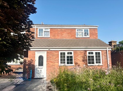 2 Bed Maisonette, Ash Lane, SL4
