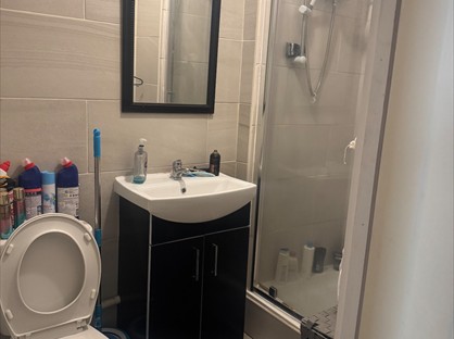 Room in a Shared Flat, Croham Road, CR2