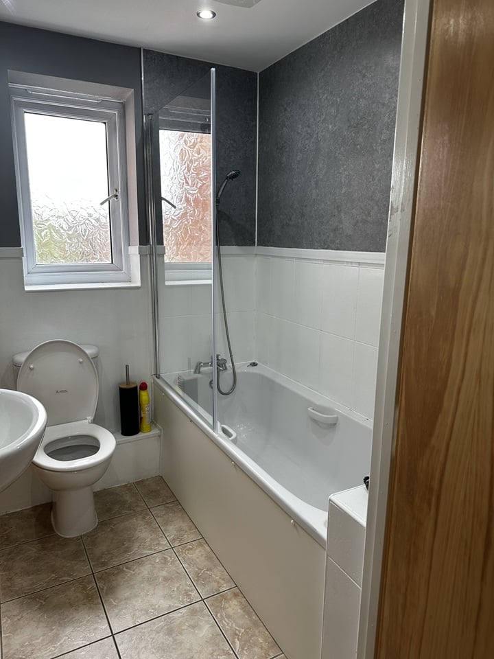 2 Bed Flat, Pavior Road, NG5 photo 5