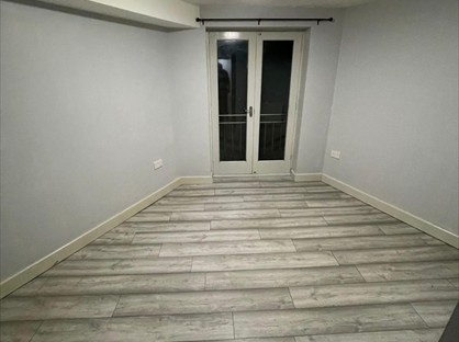 2 Bed Flat, Wicker Hill, BA14