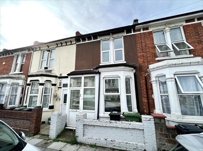 3 Bed Terraced House, Portchester Road, PO2