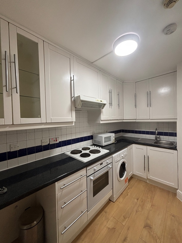 2 Bed Flat, Drummond Street, NW1
