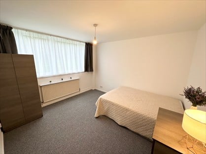 5 bed room for rent in Camden