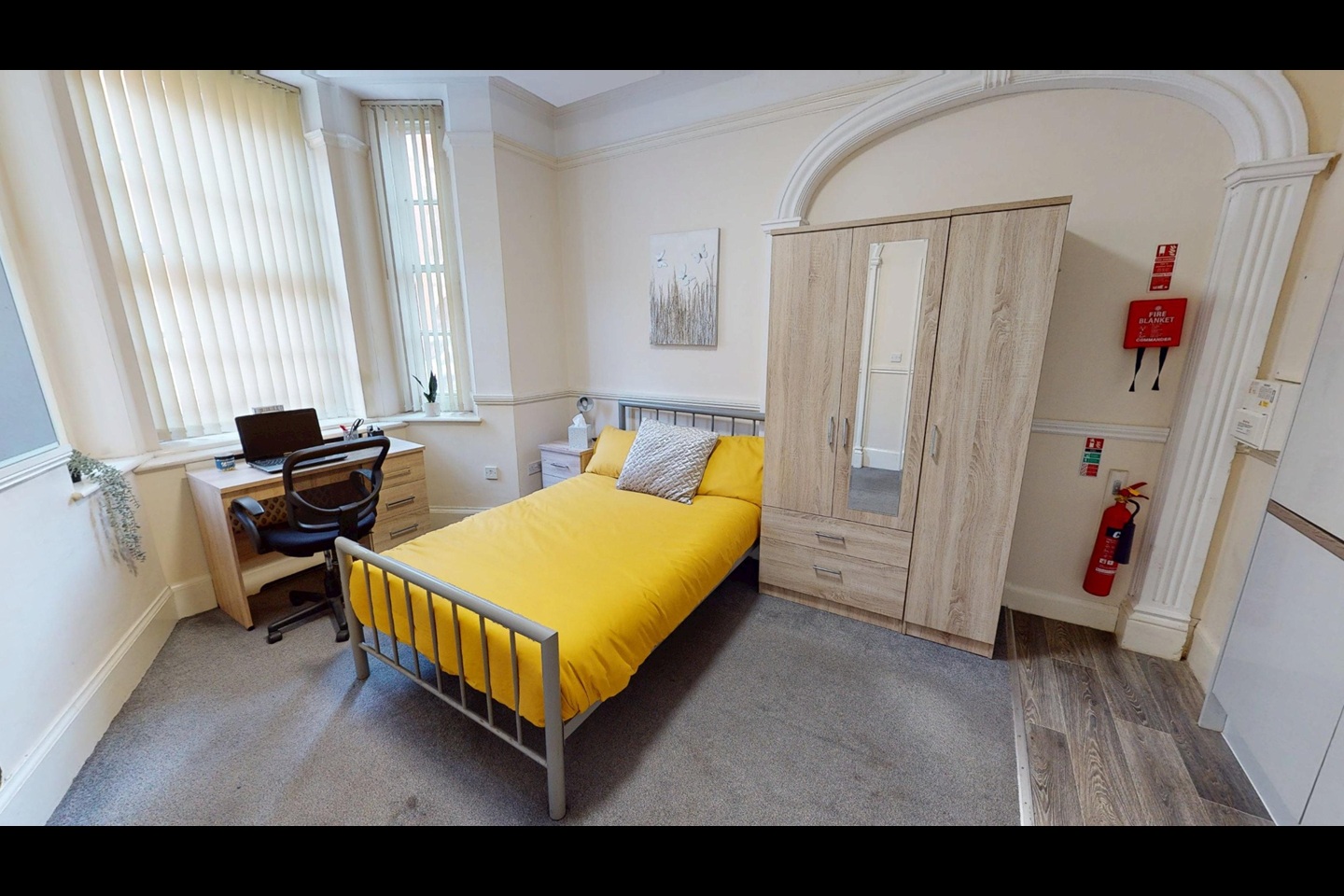 Studio Flat, Cornwall St, B3