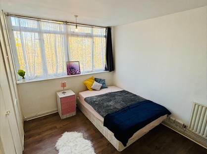 3 bed room for rent in Camden