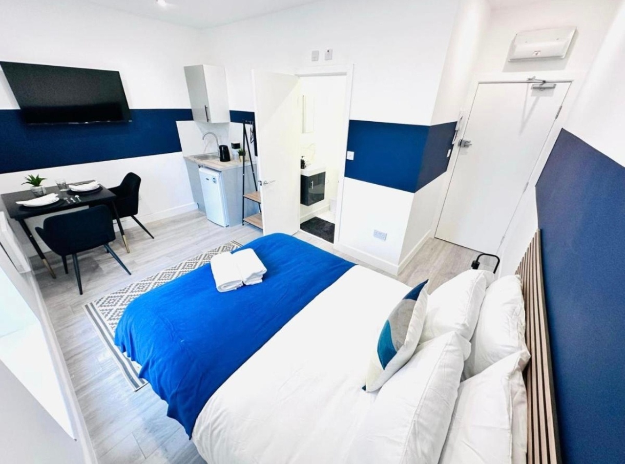 Studio Flat, Coldharbour Lane, SE5
