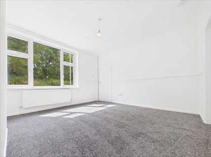 2 Bed Terraced House, Elm Terrace, DH9
