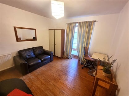 Room in a Shared Flat, St Vincent Crescent, G3