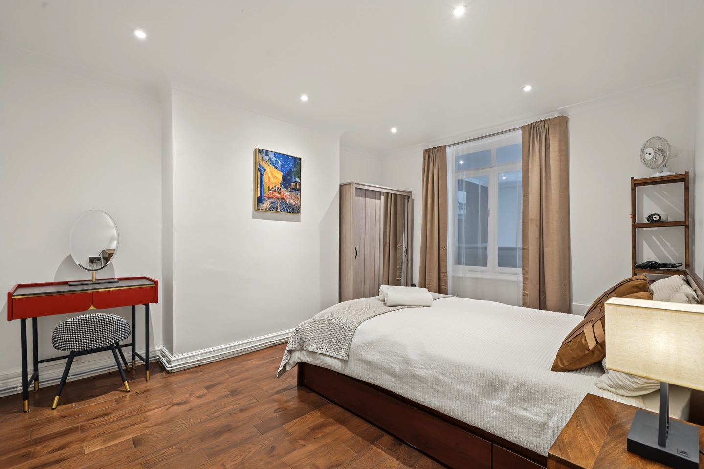 3 Bed Flat, Stock Orchard Crescent, N7 photo 5