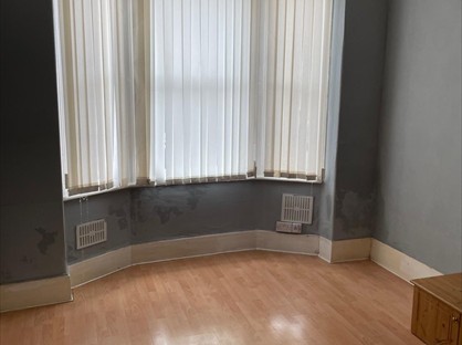 3 Bed Terraced House, Victoria Road, DN4