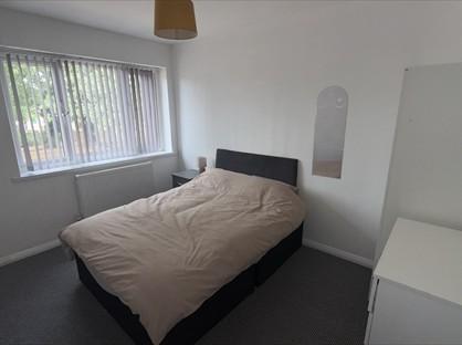 Room in a Shared House, Cromwell Lane, B31