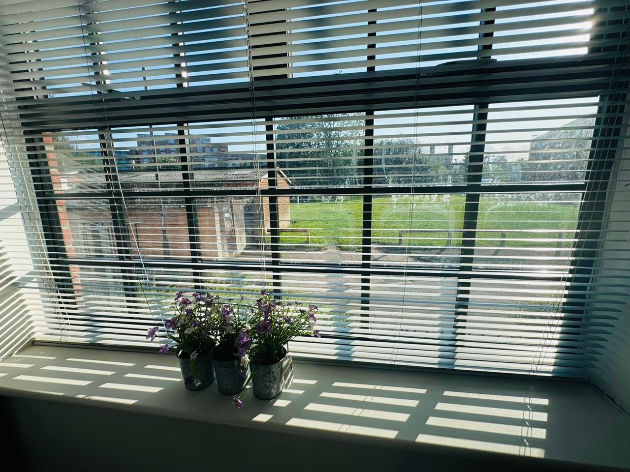 2 Bed Flat, West Point, DE1 photo 4