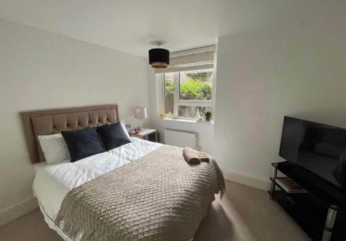 Room in a Shared House, Heights Way, LS12