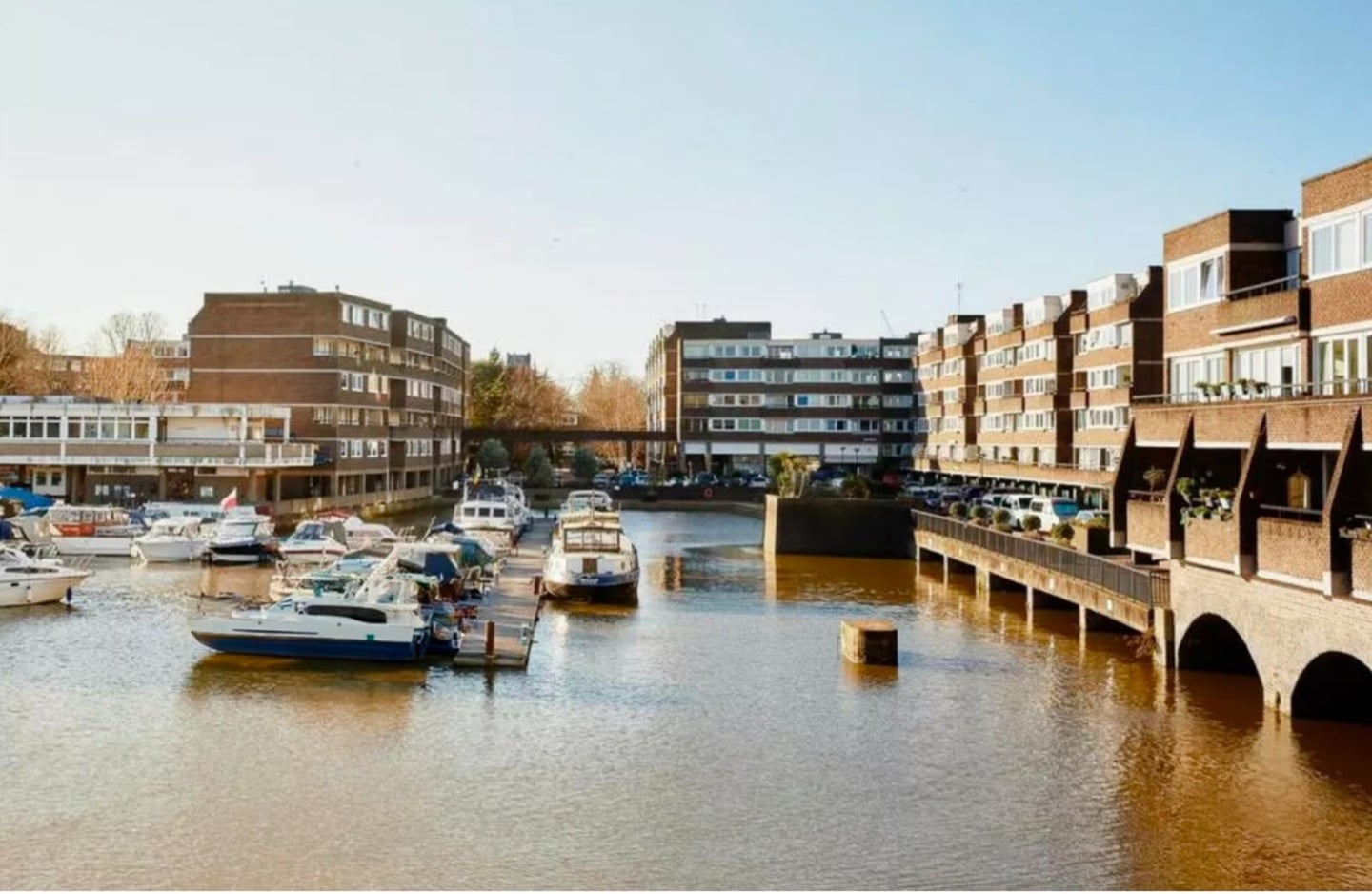 2 Bed Flat, Justin Close, TW8