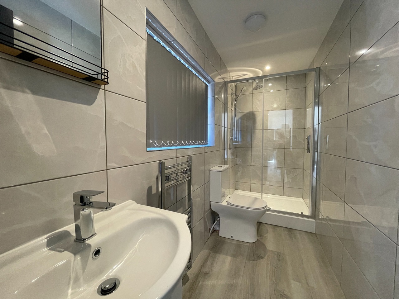 Room in a Shared Flat, High St, B66 photo 2