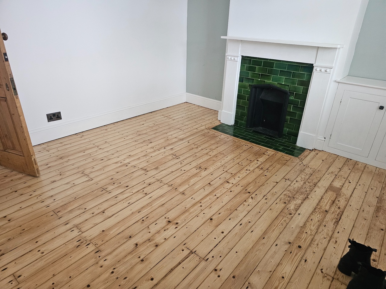 3 Bed Terraced House, Bathley St, NG2 photo 4