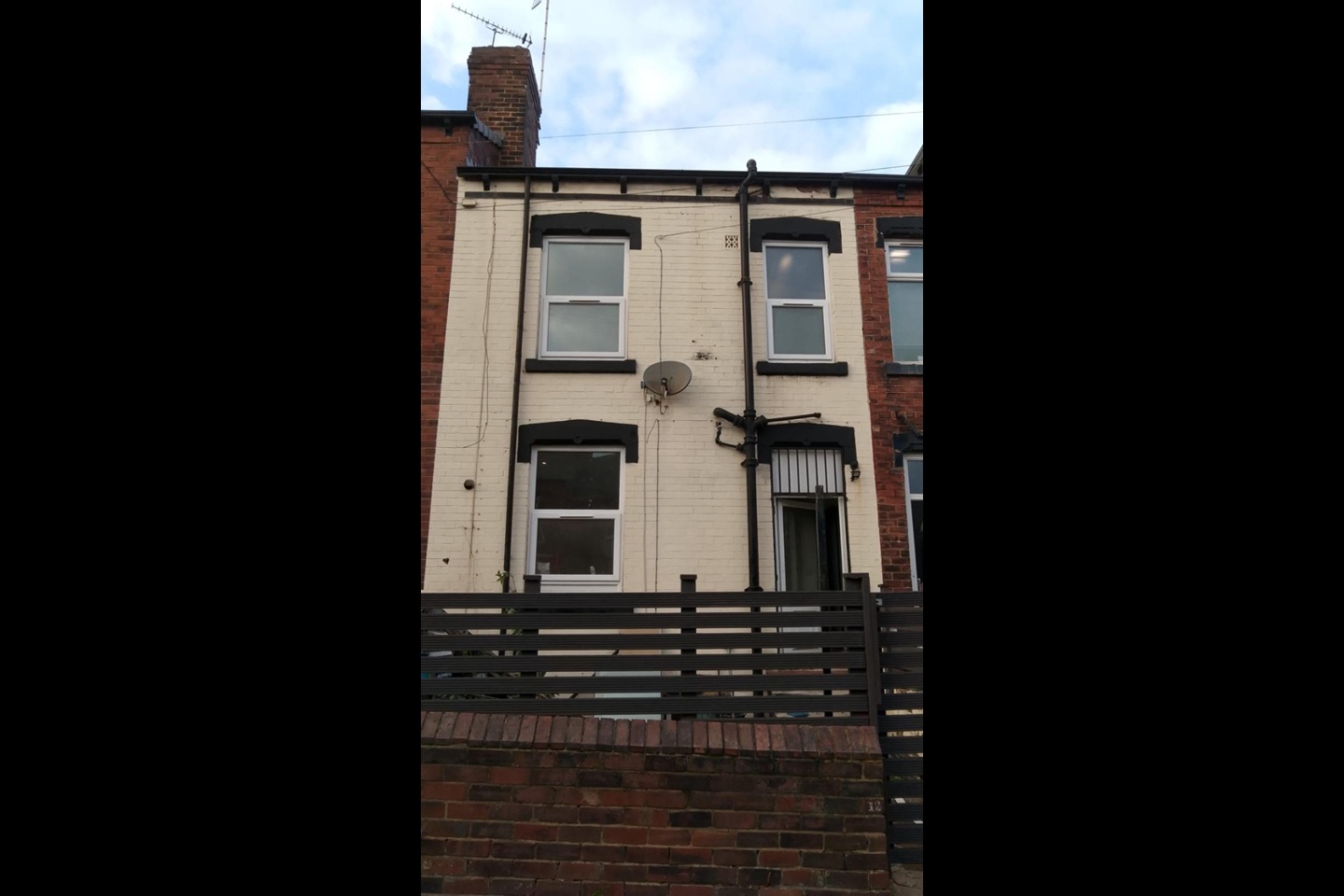 2 Bed Terraced House, Cobden Ave, LS12