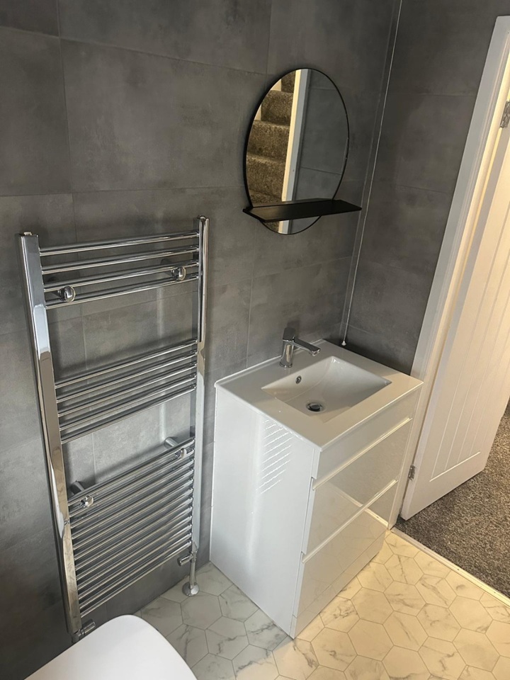 2 Bed Terraced House, Cobden Ave, LS12 photo 4