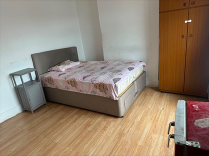 Room in a Shared House, Sandbach Road, ST6