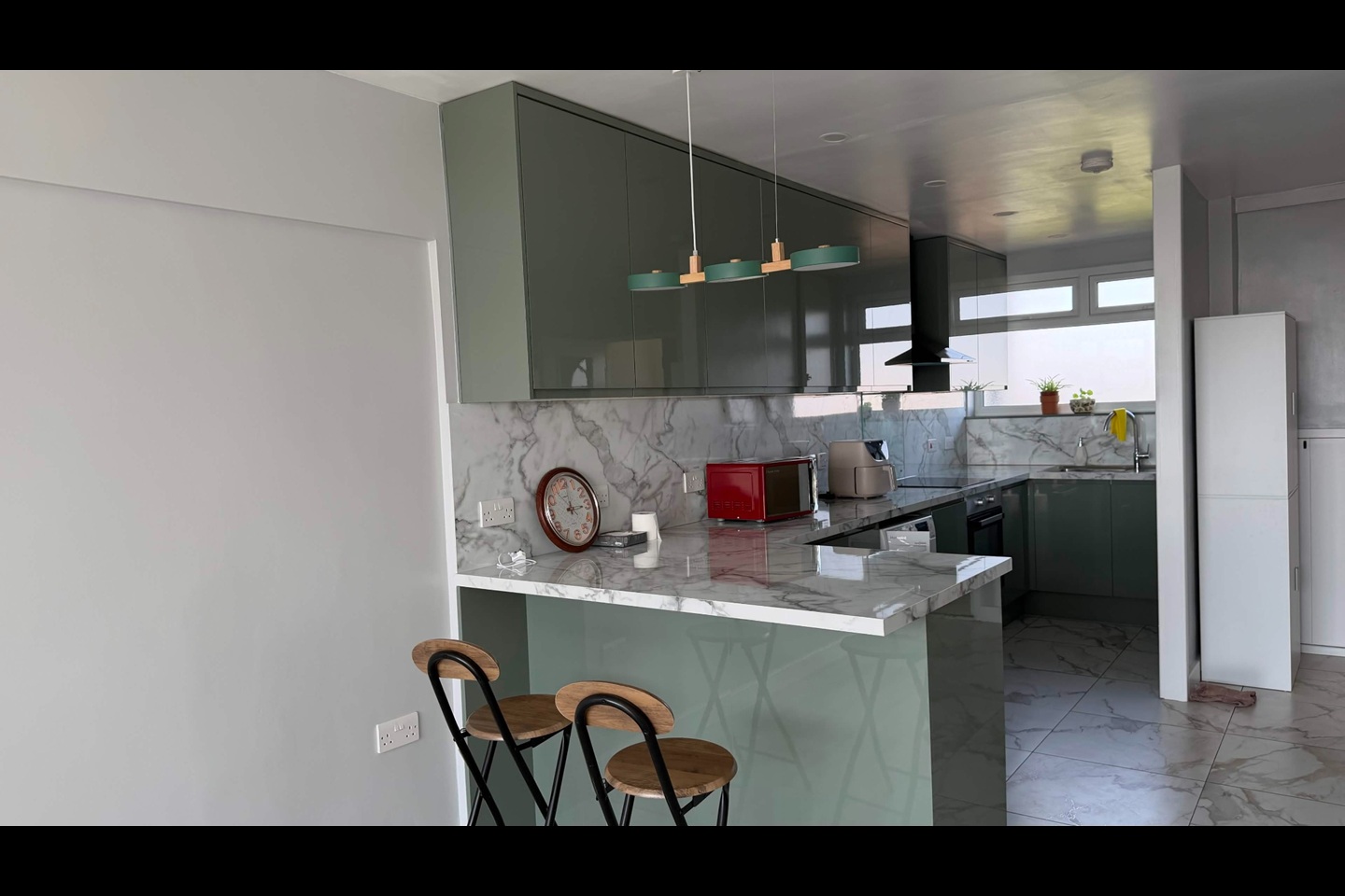 2 Bed Flat, Gouldman House, E1 photo 2