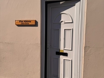 1 Bed Flat, House, GL51