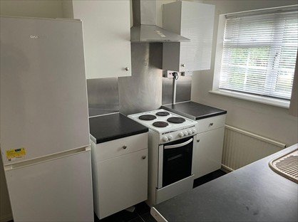 1 Bed Flat, Buckingham Way, GU16