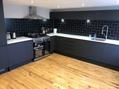 Room in a Shared House, Percy St, L8