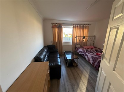 Room in a Shared House, Dornoch Road, ML1