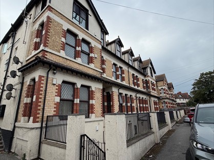 2 Bed Flat, Wallasey, CH45