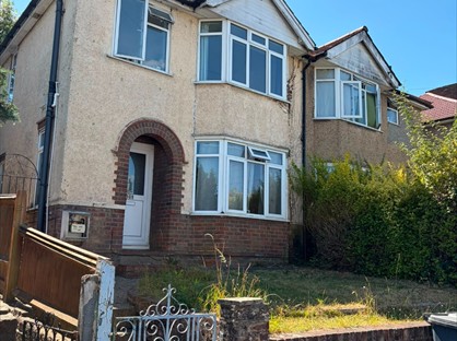 4 Bed Semi-Detached House, Suffield Road, HP11