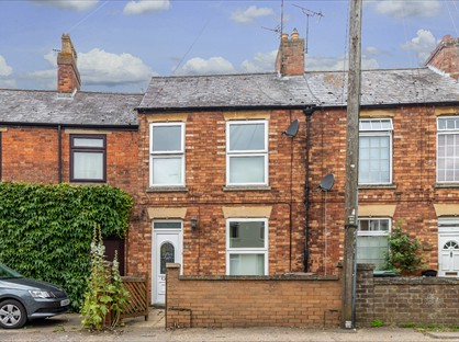 2 Bed Terraced House, High St, NN14