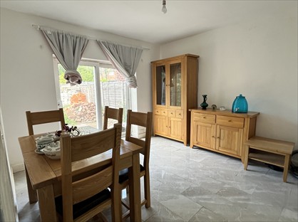 3 Bed Semi-Detached House, Cheadle Hulme, SK8